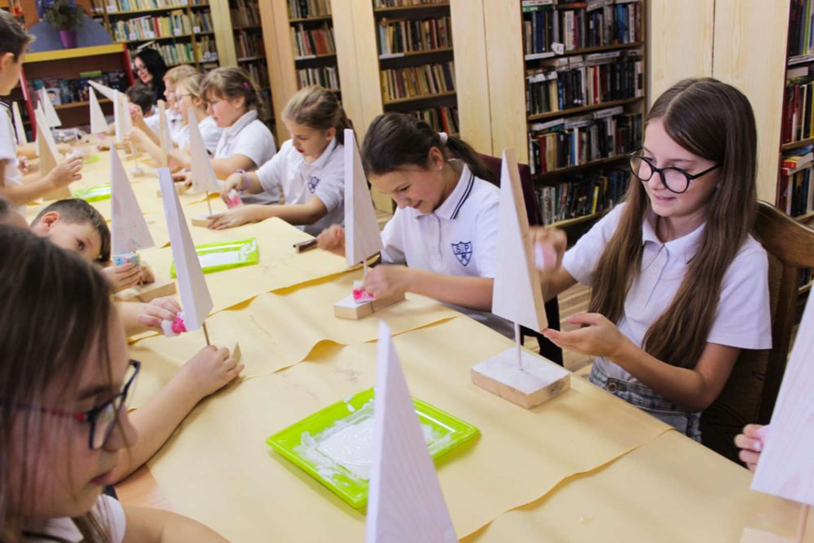 WARSZTATY ŚWIĄTECZNE W BIBLIOTECE