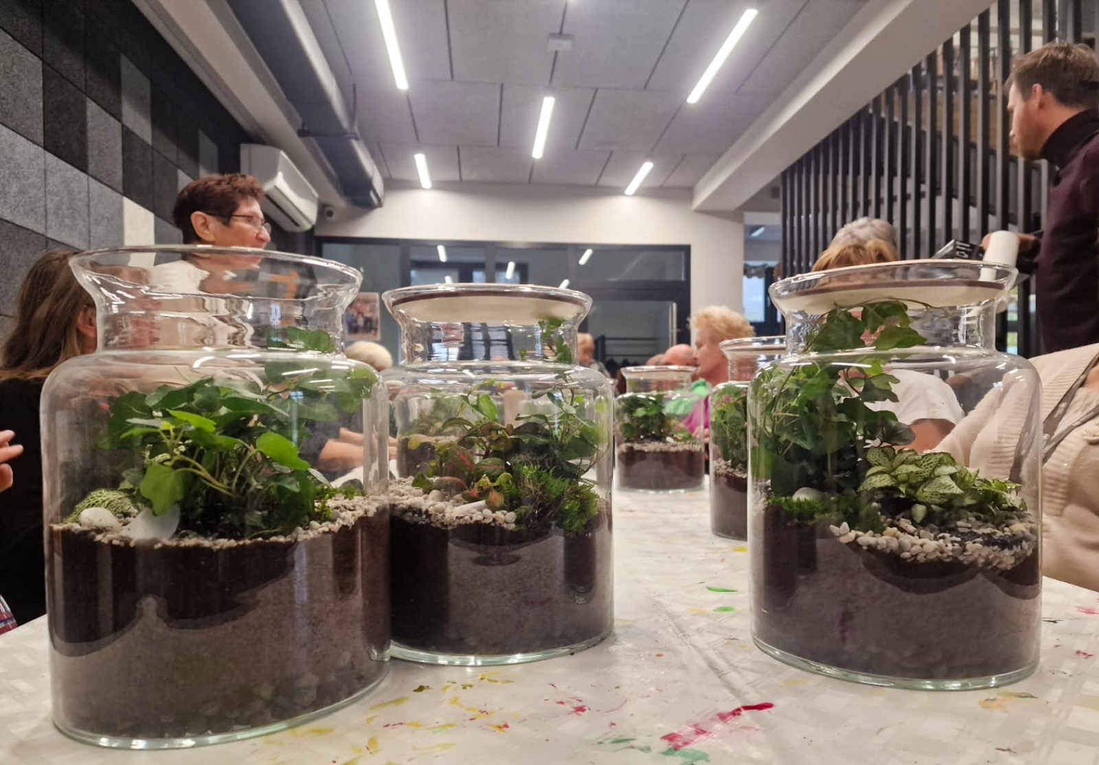 Warsztaty &bdquo;ogr&oacute;d w słoiku&rdquo; w ramach projektu &bdquo;Poznajmy się! Stw&oacute;rzmy wsp&oacute;lną przestrzeń integracji&rdquo;