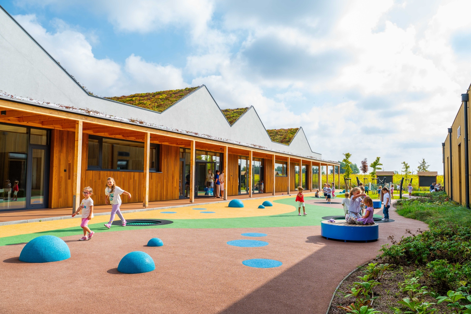 NASZA &bdquo;BAJKA&rdquo; NAGRODZONA