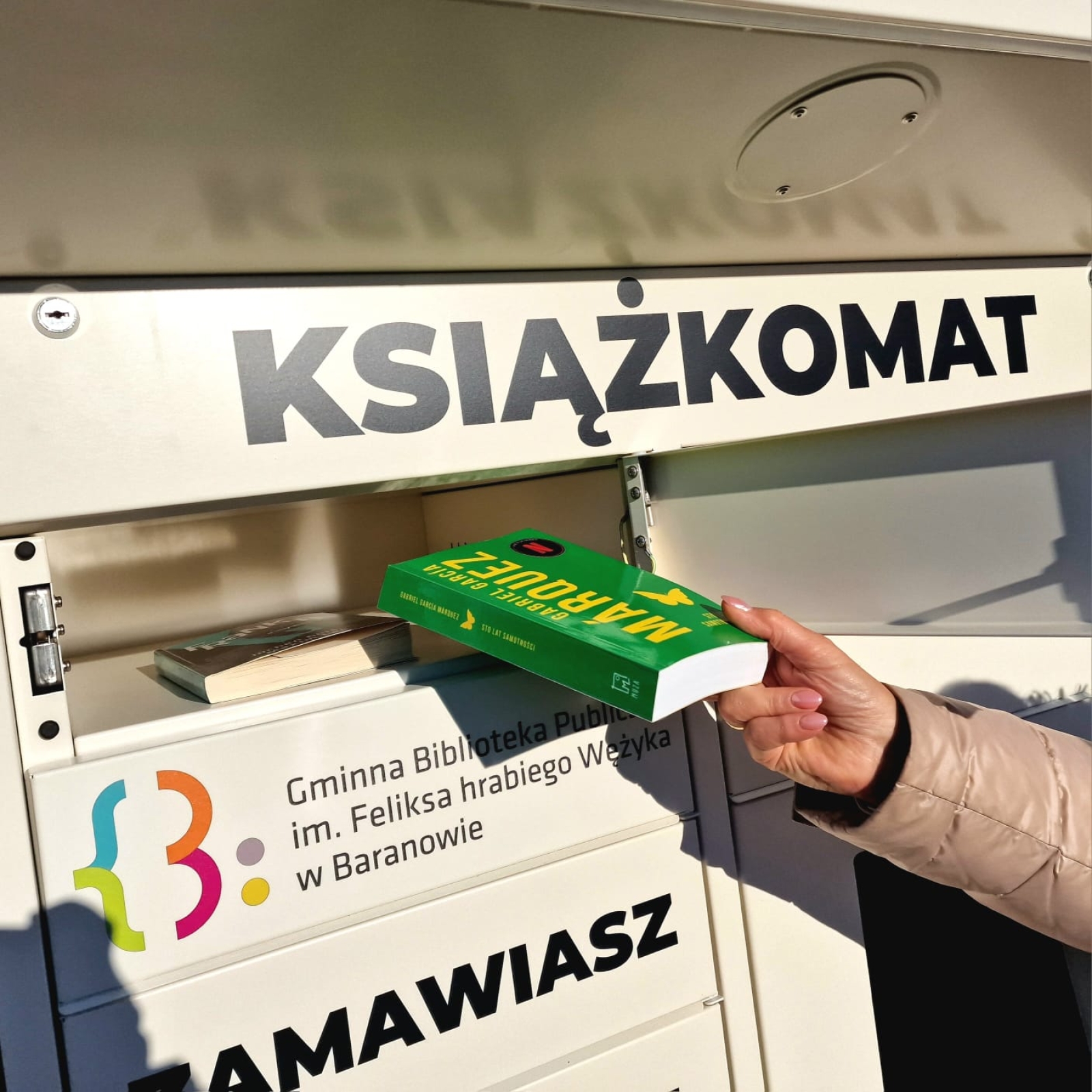 KSIĄŻKOMAT W BARANOWIE