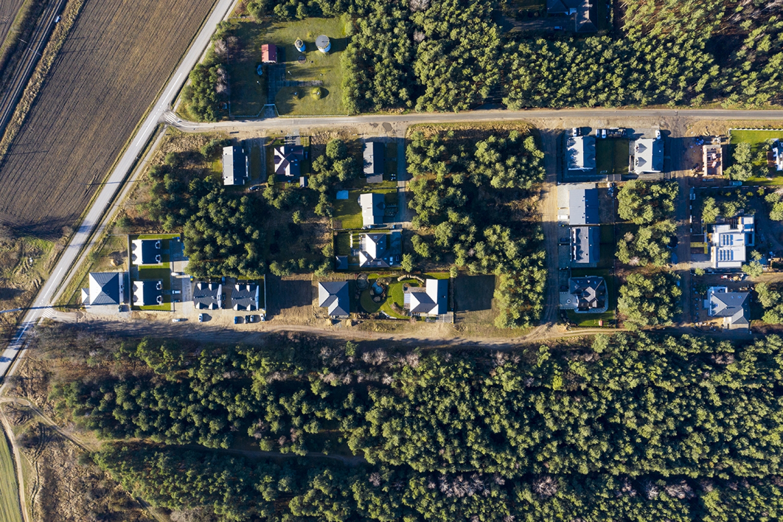 ZAMKNIĘTE DROGI NA MURATORZE