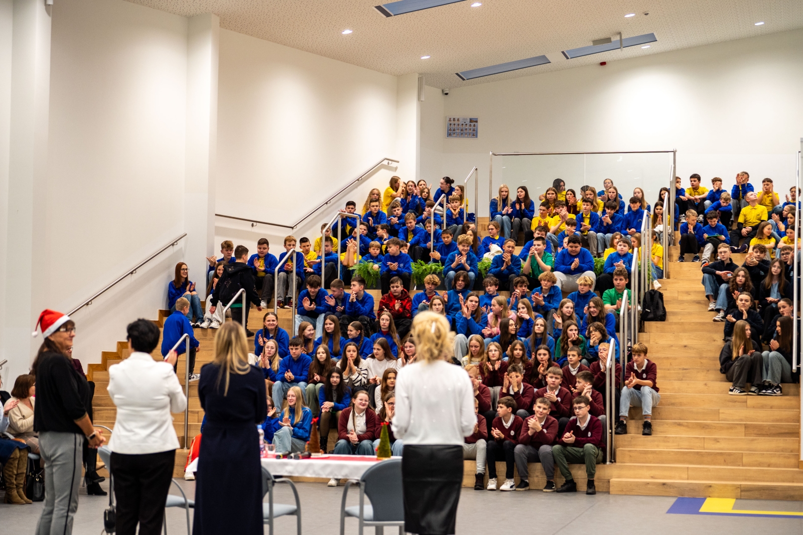 FORUM DIALOGU MŁODYCH